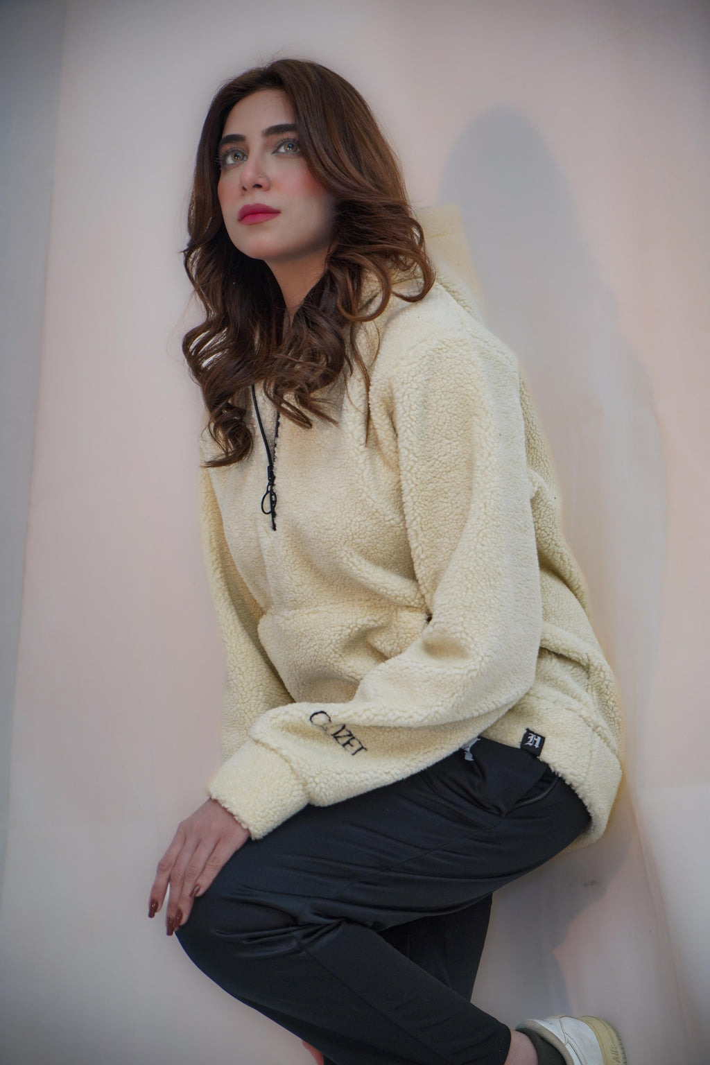 The Cloud Sherpa Hoodie – HIZ Clozet Pakistan